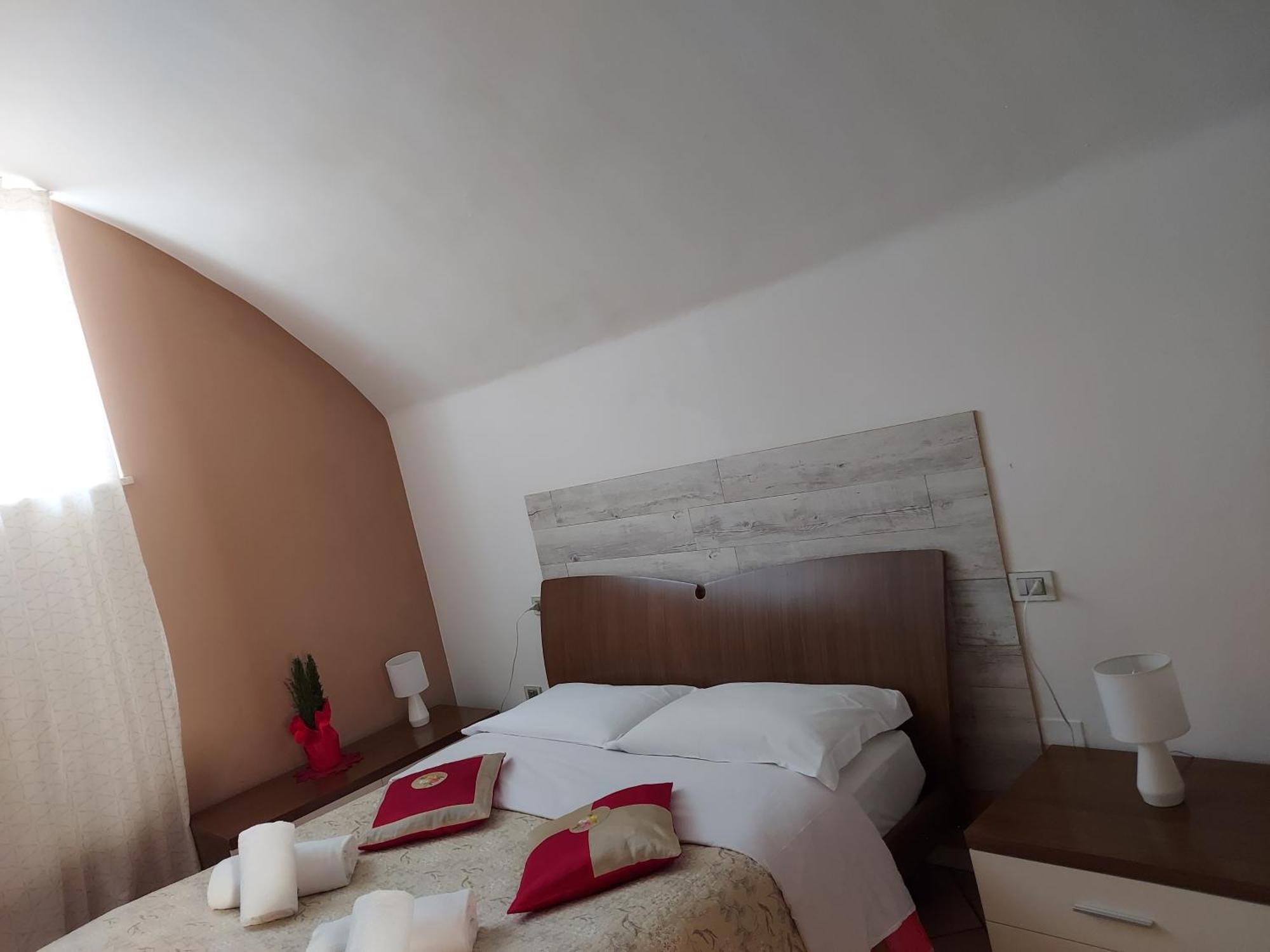 Borgo Vecchio *Dream* Apartment Lonato Exterior foto